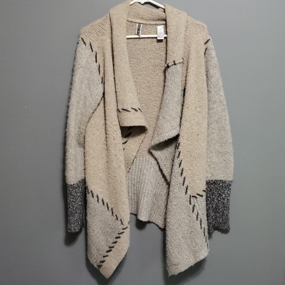 BKE Knit Sweater Cardigan Size Large